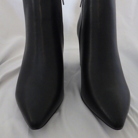 extra wide width booties